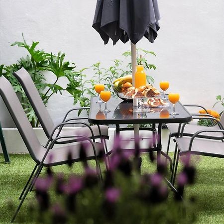Lux Garden Apartment Near Acropolis In The Heart Of Афіни Екстер'єр фото