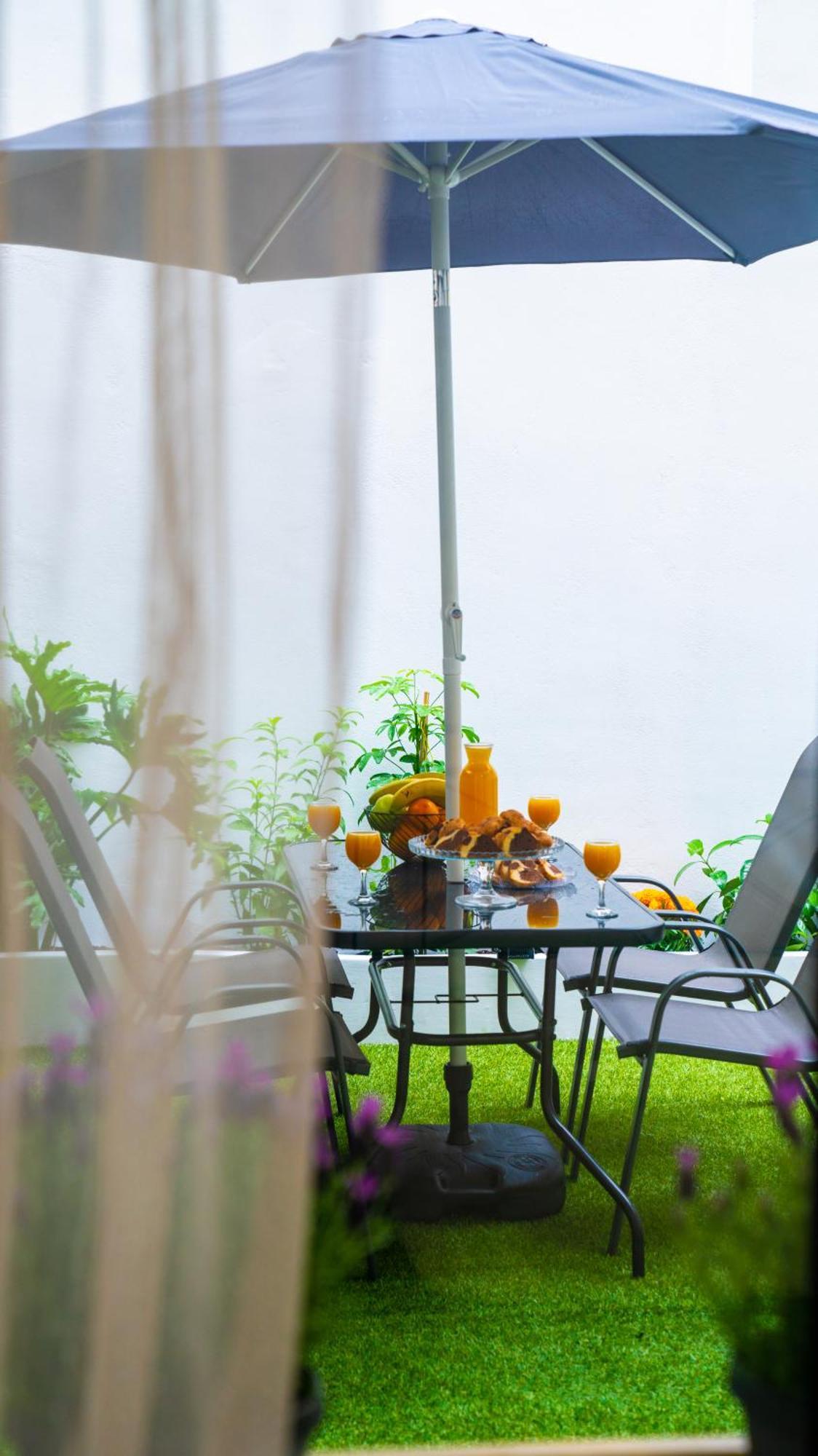 Lux Garden Apartment Near Acropolis In The Heart Of Афіни Екстер'єр фото