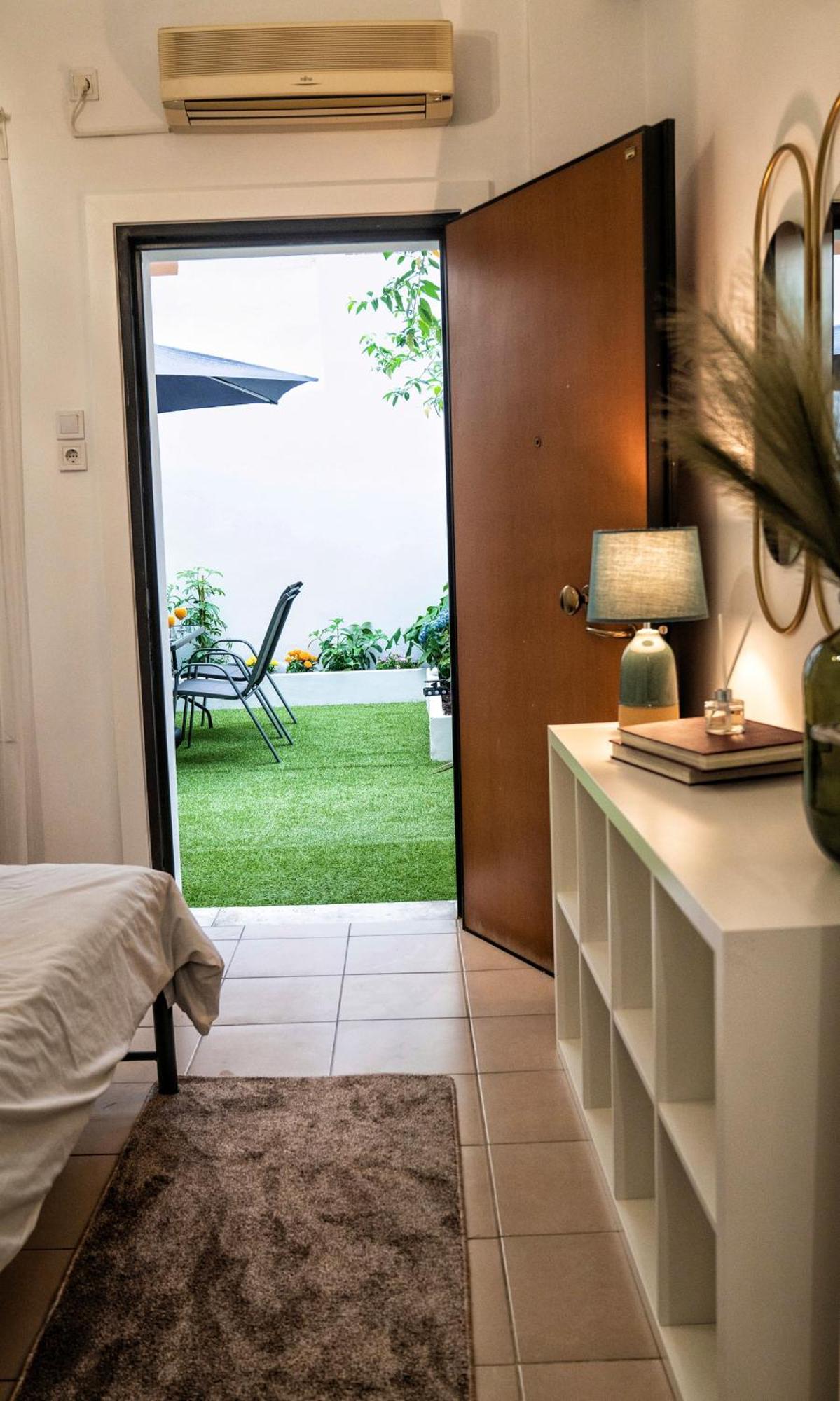 Lux Garden Apartment Near Acropolis In The Heart Of Афіни Екстер'єр фото